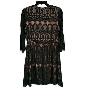 art + ephect green, lace dress, size L